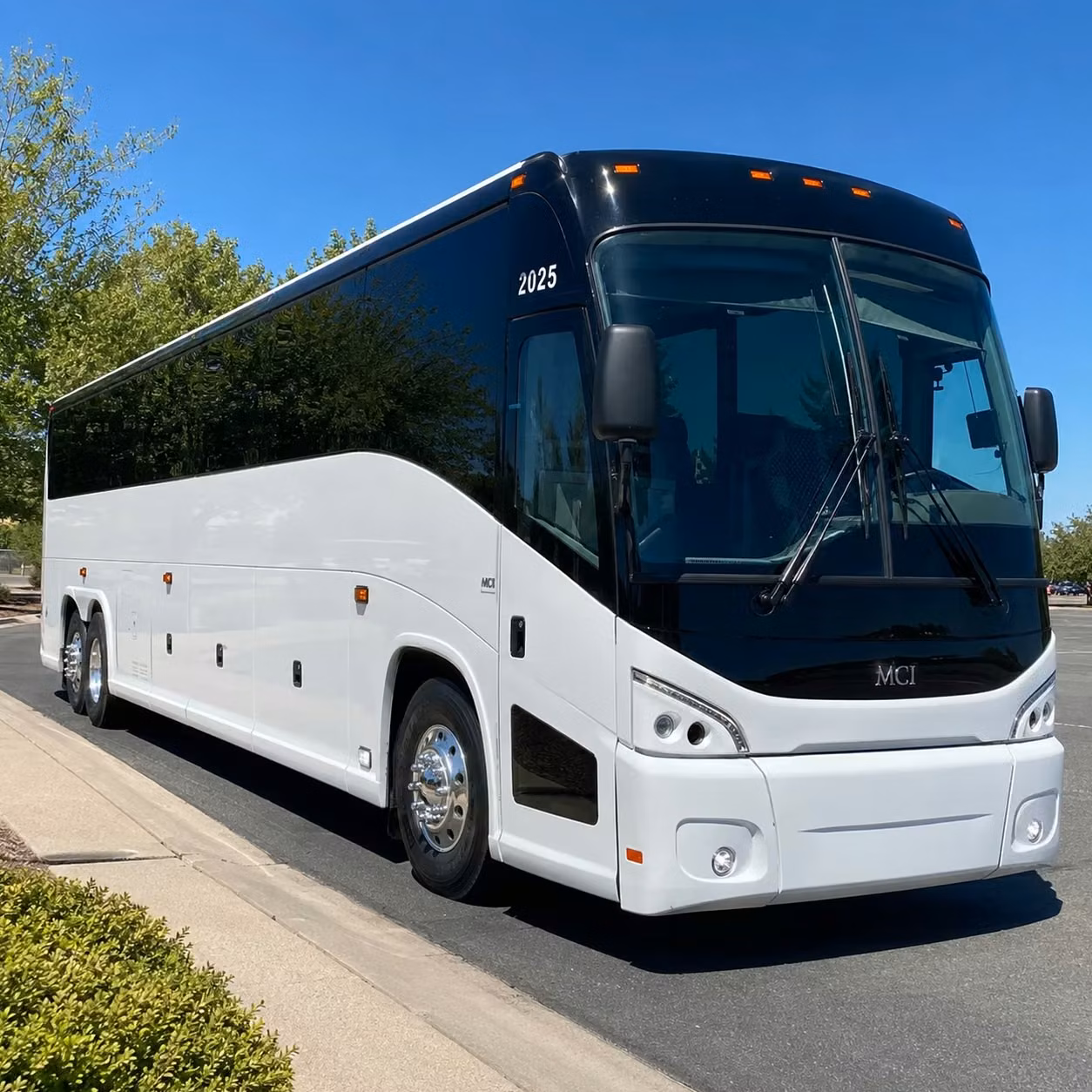 long distance charter bus rentals for santa maria travel teams and tournaments