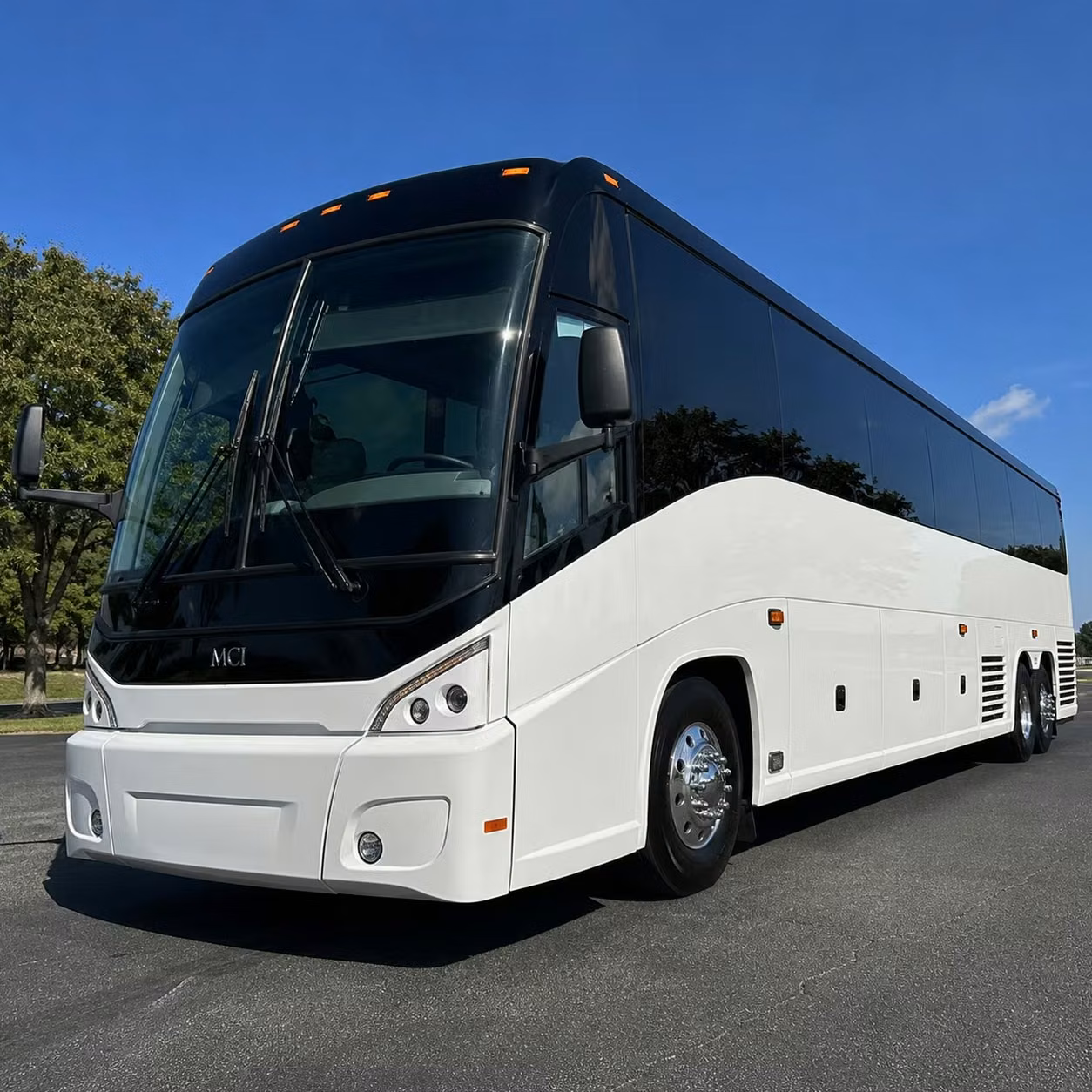 sports team sporting event bus rentals in santa maria