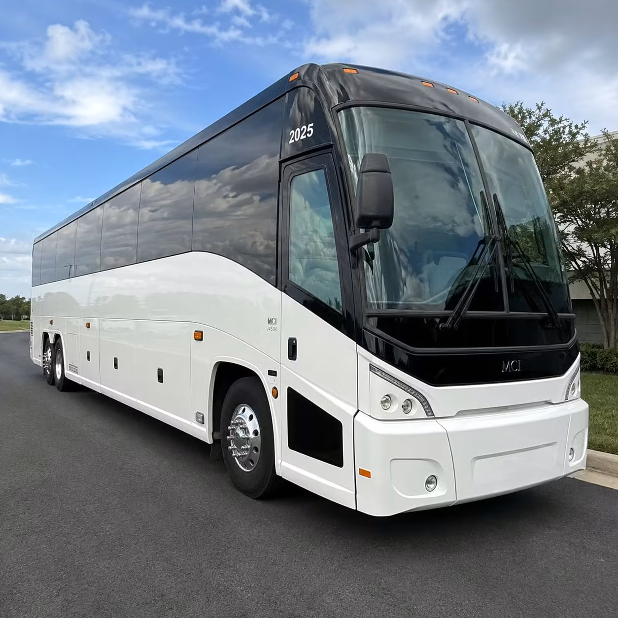 youth ministry and student group transportation in santa maria